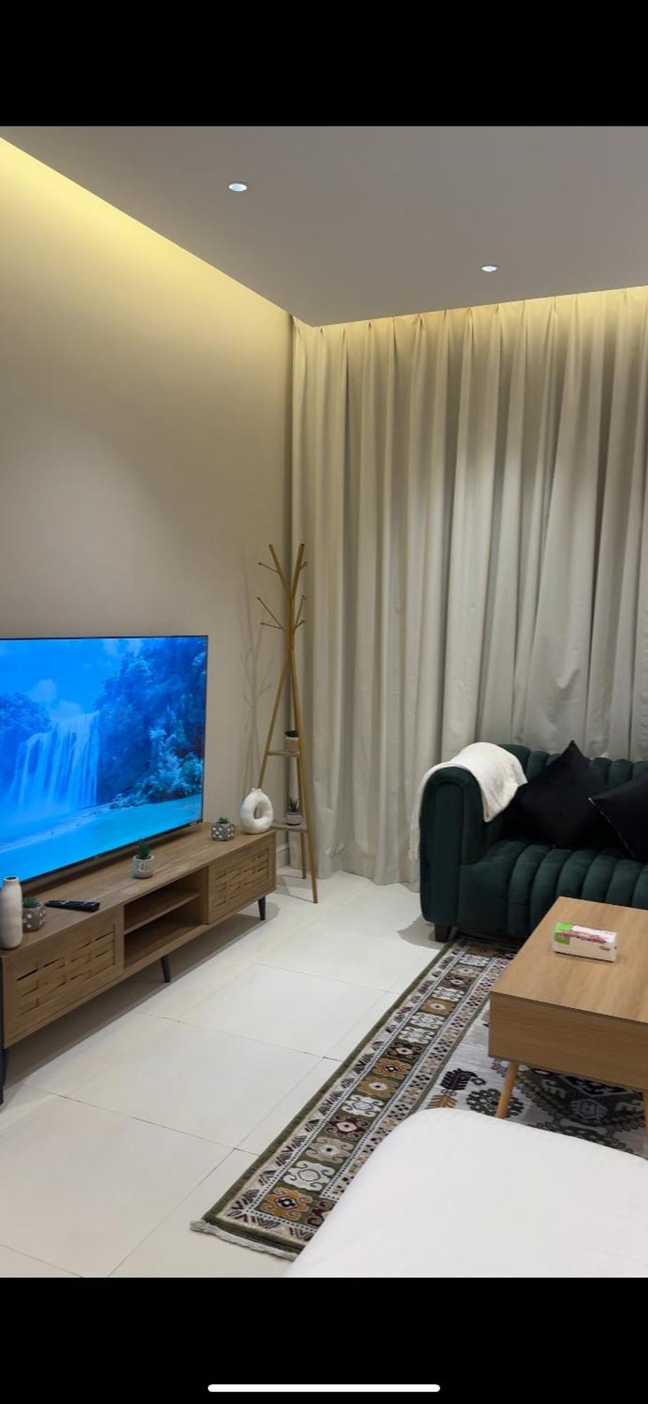 شقة استديو باثاث جميل 54 Apartment *